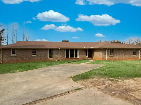 190 Rushing Rd, Spartanburg, SC 29302