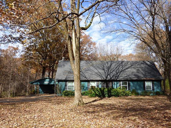 2nd image of 5924 Rolling Hills Dr