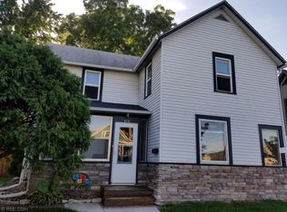 515 N Pine St, Chaska, MN 55318