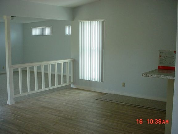 3rd image of 315 Dahlia Ave