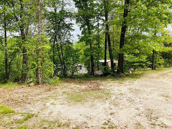 2nd image of 295 Pleasant Valley Rd