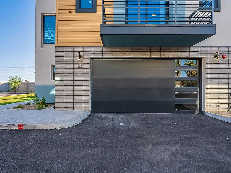 55 W Thomas Ln — Photo 46