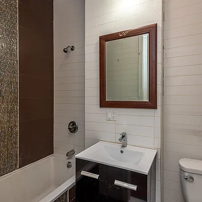 Rented by Nooklyn NYC LLC | media 12