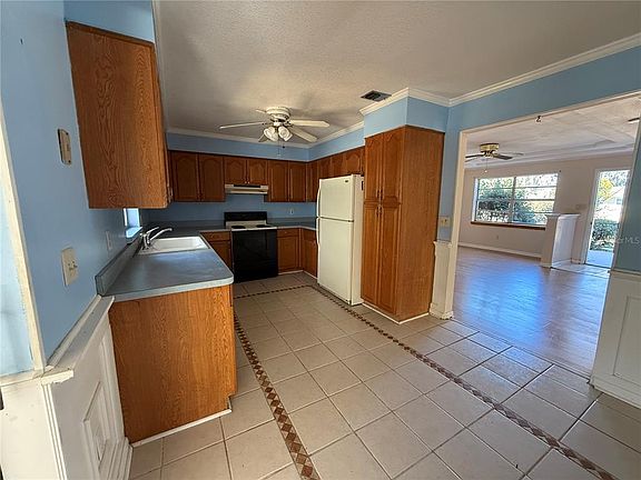 5th image of 12314 Virginia Dr