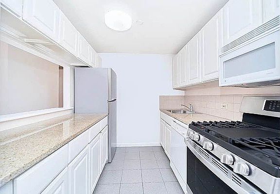 4th image of 167 Eldridge St #3C