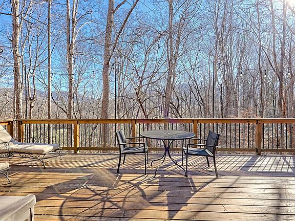 3rd image of 5827 Brasstown Creek Est