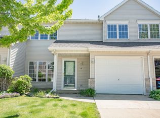 3005 English Glen Ct UNIT 6, Marion, IA 52302