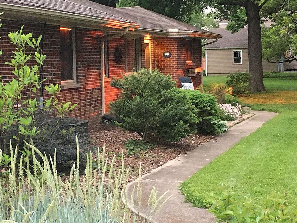 1st image of 90 Sunnyridge Ln