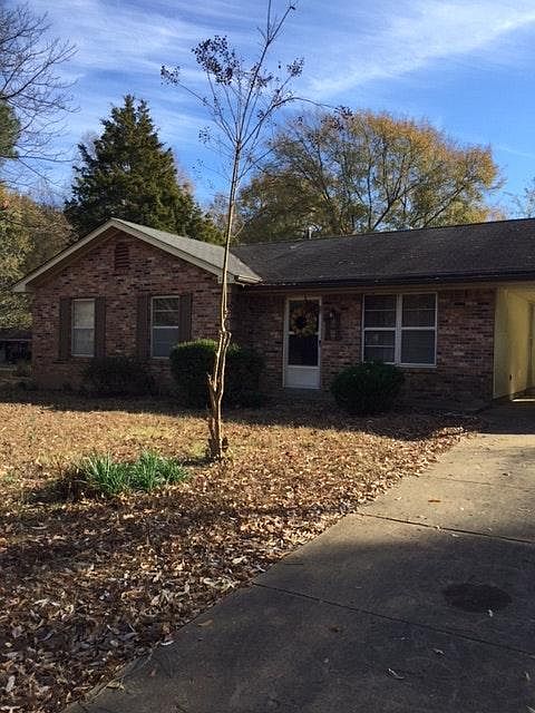 1st image of 2269 Colonial Hills Dr