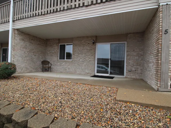 1652 Exchange St Unit 5, Okoboji, IA 51355