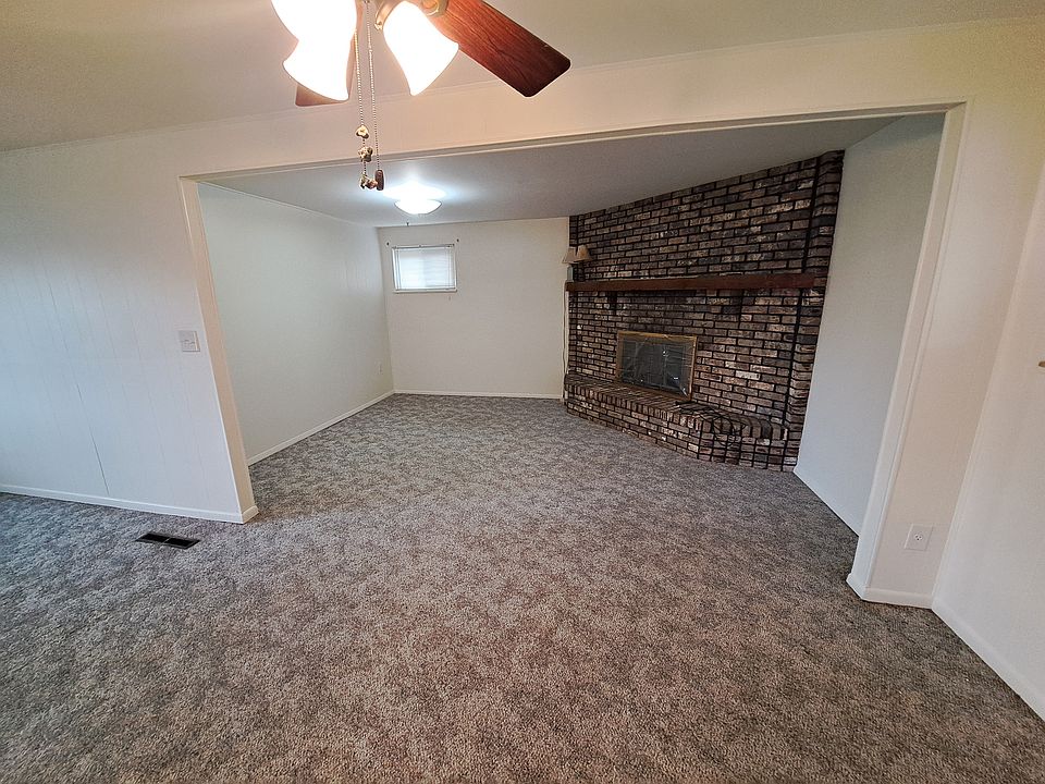 1st image of 7040 Hubbard Dr