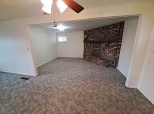 7044 Hubbard Dr, Dayton, OH 45424