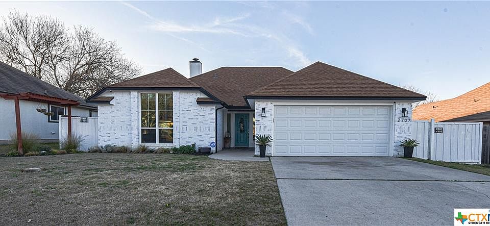 1st image of 2707 Larkspur Dr