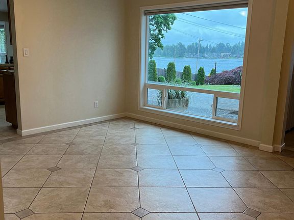 5th image of 11411 N Lakeshore Dr