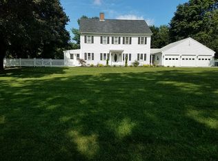 4 Massasoit Blvd, Plaistow, NH 03865