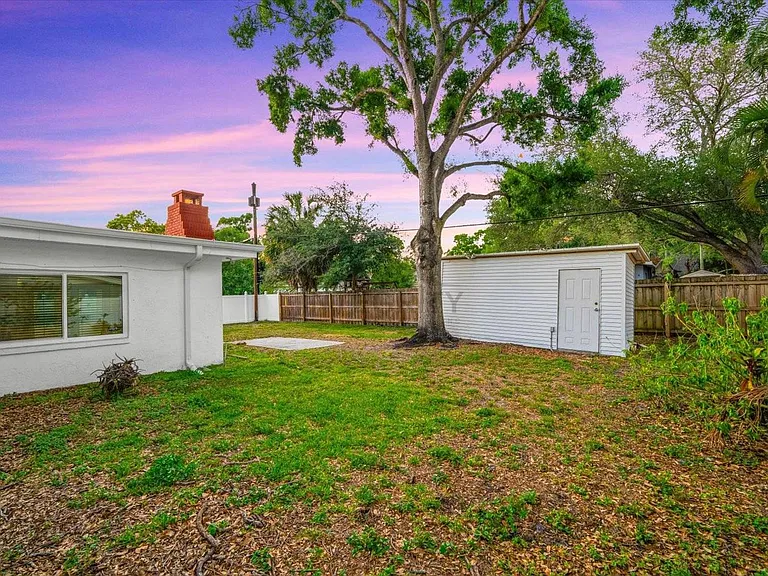 3315 W Beaumont St — Photo 69