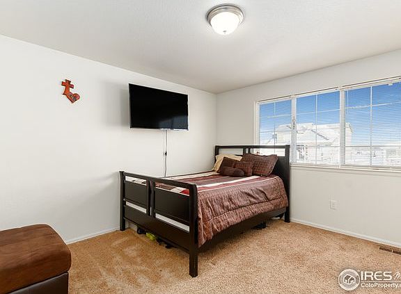 5th image of 2841 Avocado Ave