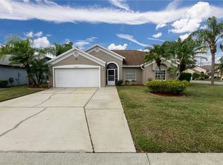 902 45th St E, Bradenton, FL 34208
