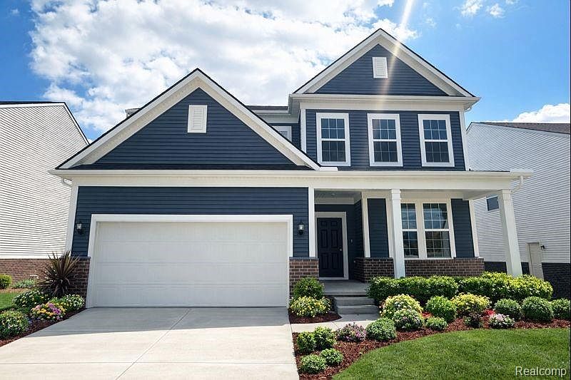 1st image of 698 Gretchen Ln