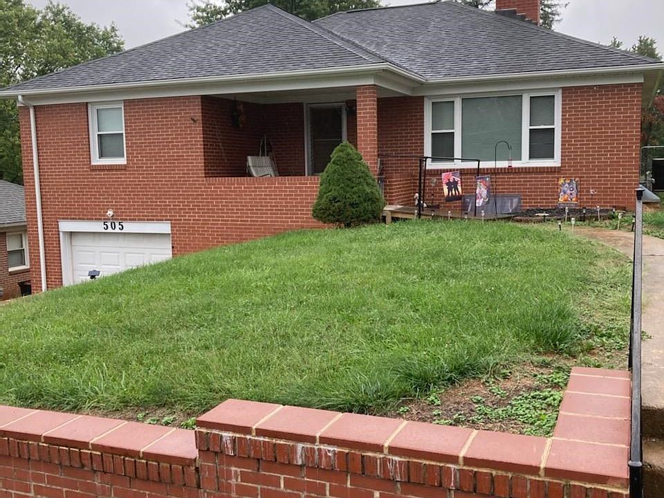 2nd image of 505 Ritchie Blvd