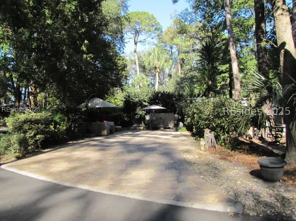 133 Arrow Rd #42, Hilton Head Island, SC 29928