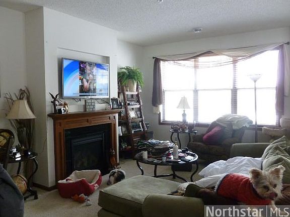 5th image of 9630 Scott Cir N