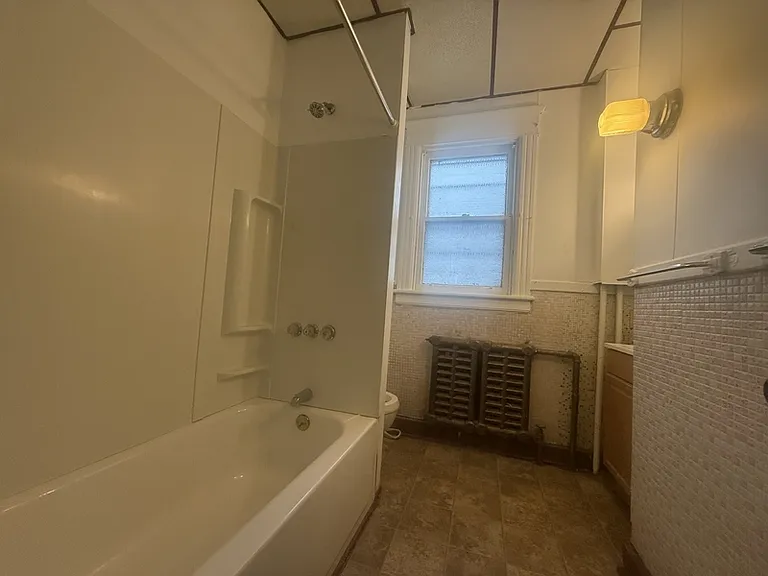 690 State St #1 — Photo 10