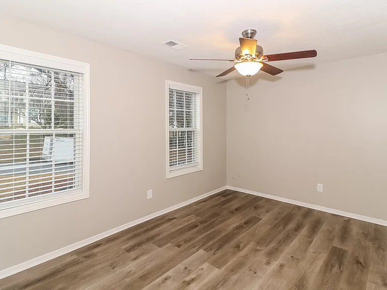 140 Birch Rill Dr — Photo 11