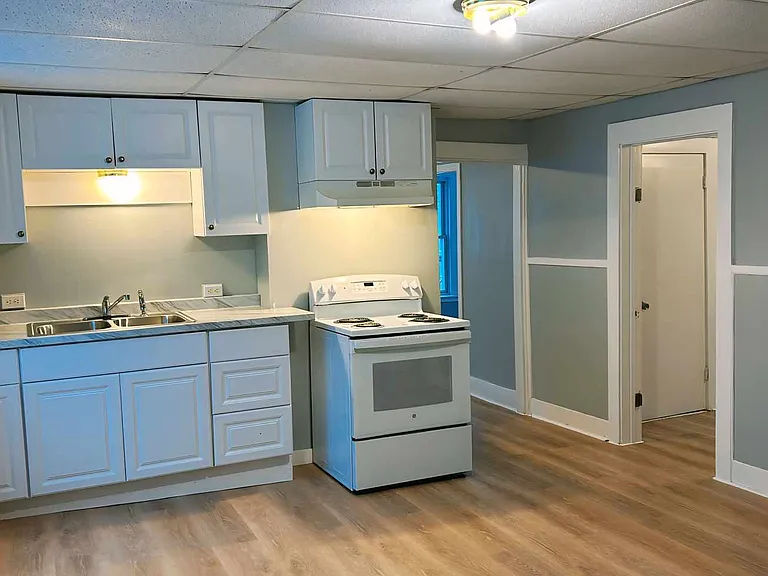 170 Cleaves St #3 — Photo 5