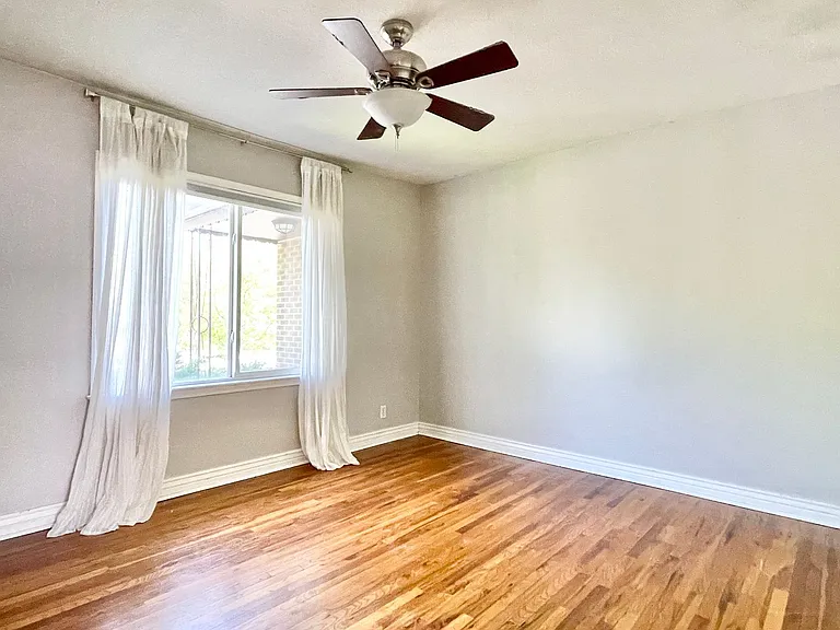 2705 S. Imperial St. — Photo 9