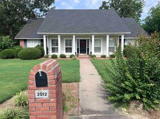 2012 Andy Cv, White Hall, AR 71602