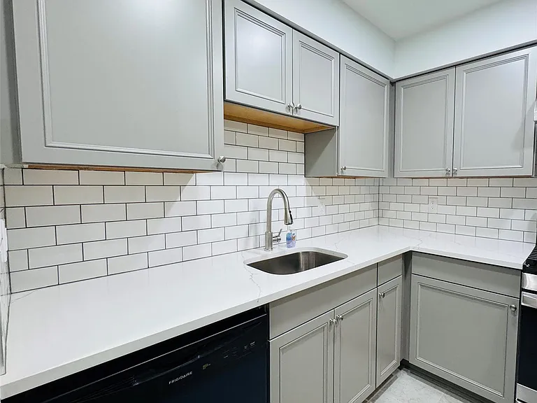 1 Ruth Ct — Photo 7