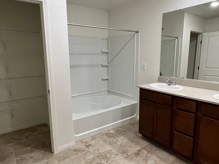 8679 Glen Echo Ave — Photo 28