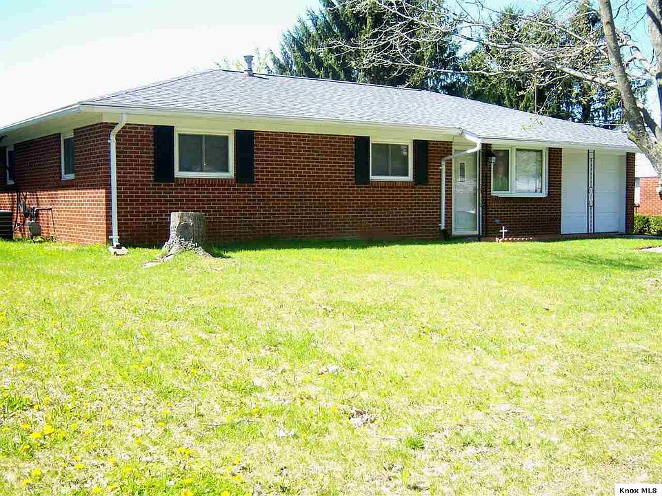 1st image of 20 Eastmoor Dr