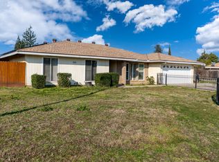 2160 3rd St, Sanger, CA 93657