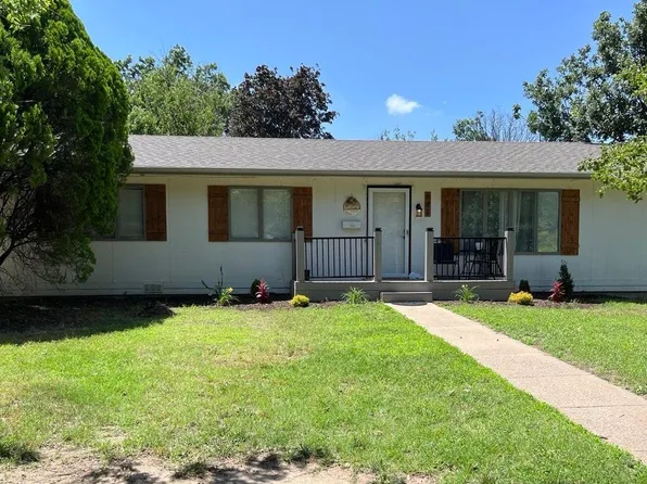 501 S Mount Carmel Ave, Wichita, KS 67213