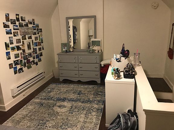 Bedroom for rent