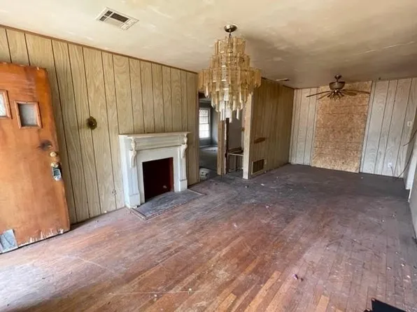 808 Carver St, Waco, TX 76704