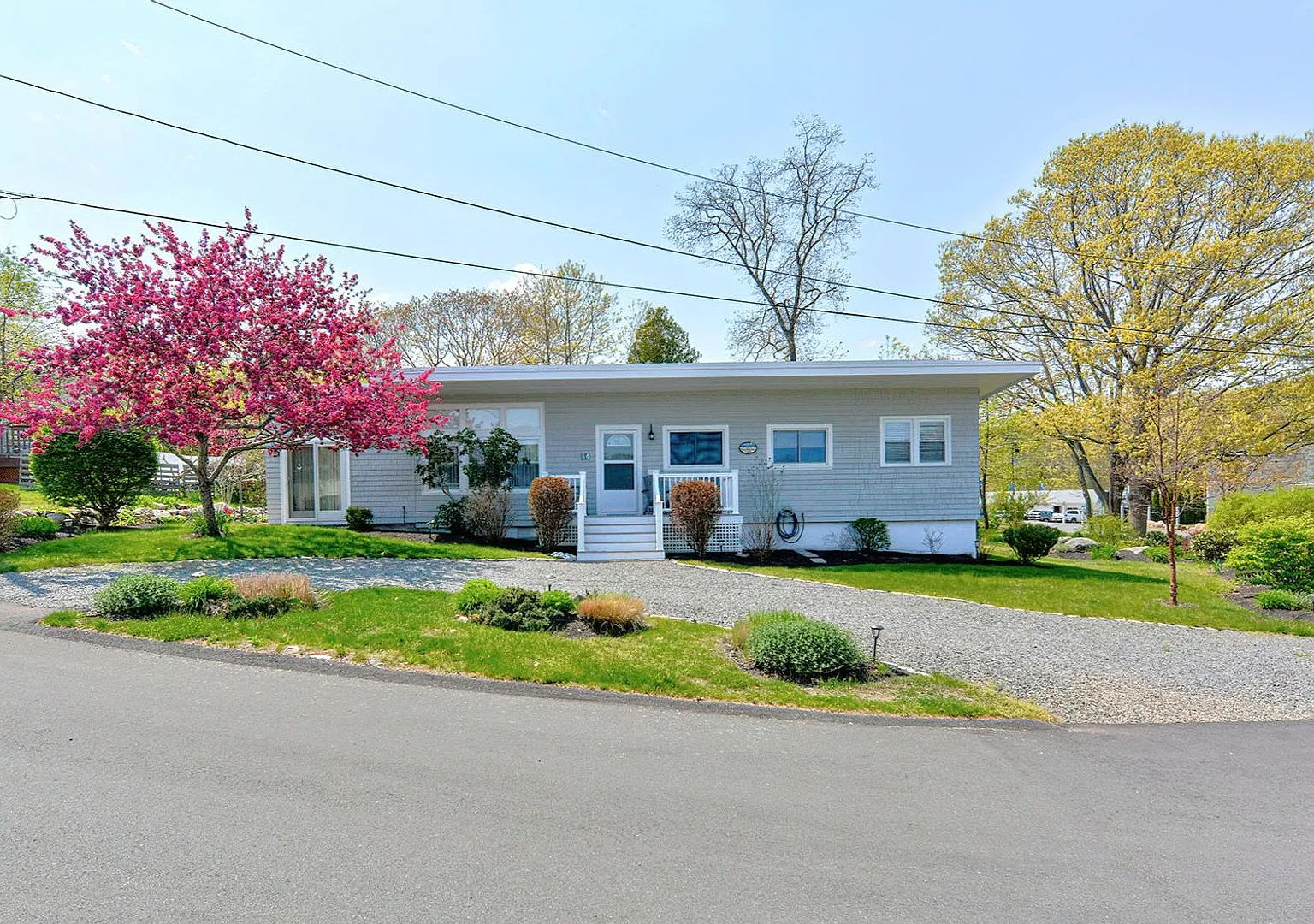 Winter Rental: Two Beaches Cottage — Photo 1
