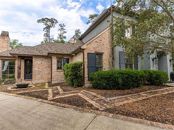 2nd image of 320 Highland Bluff Ct