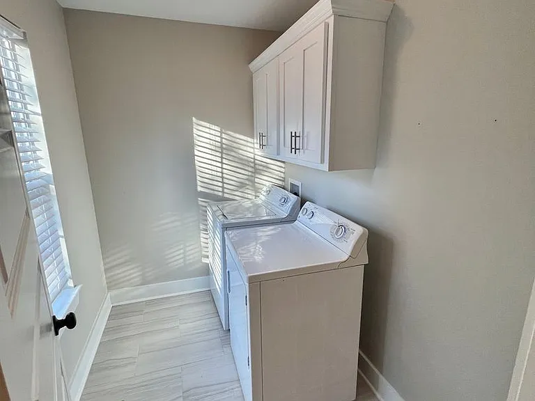604 Rudolph Ave — Photo 19