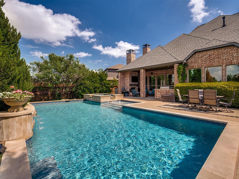 1st image of 1425 Teasley Ln