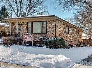 2334 N Oak Park Ave, Chicago, IL 60707