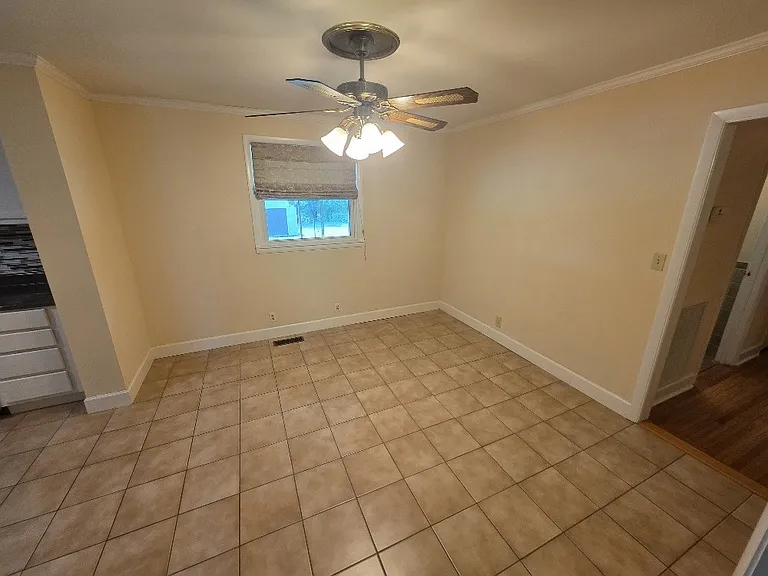 4935 Rawlings Rd — Photo 9