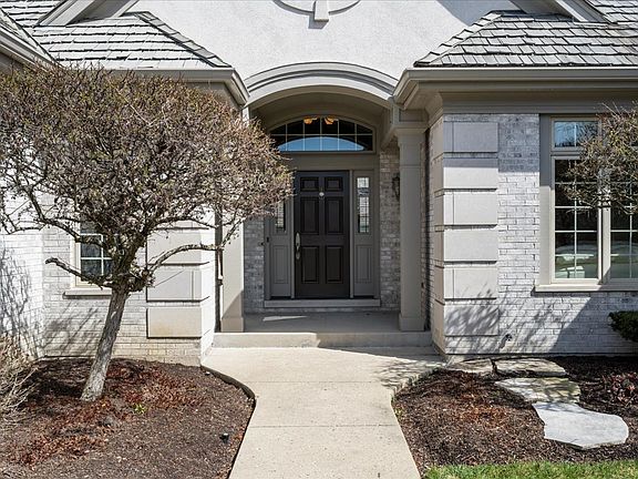 2nd image of 5399 S Pointe Ct
