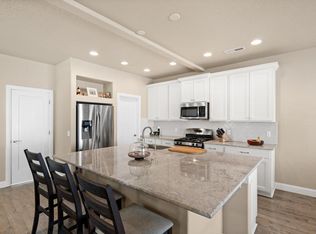 22 S Rio Grand Ave, Farmington, UT 84025