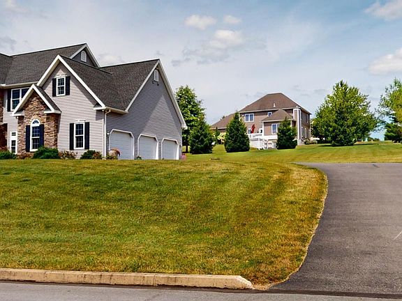 4th image of 101 Greenfield Dr