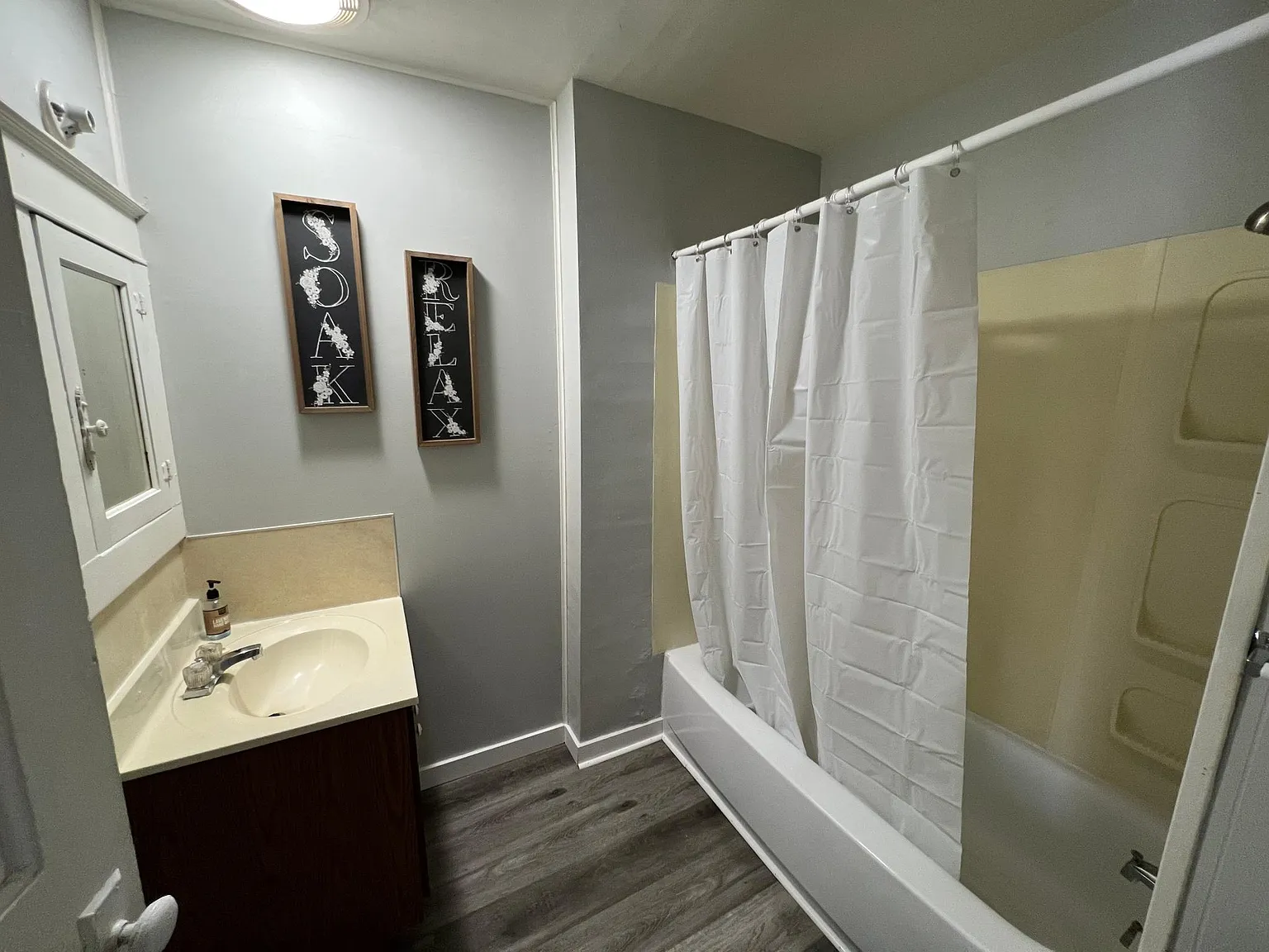 1 bed, 600 sqft, $800 — Photo 3