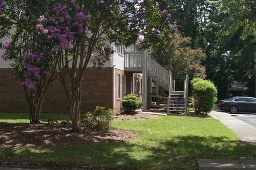 27 North Apartments Photo 1