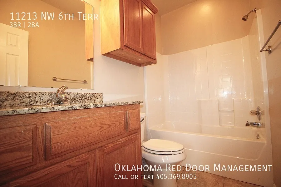 3 bed 2 bath for rent in Yukon! — Photo 2
